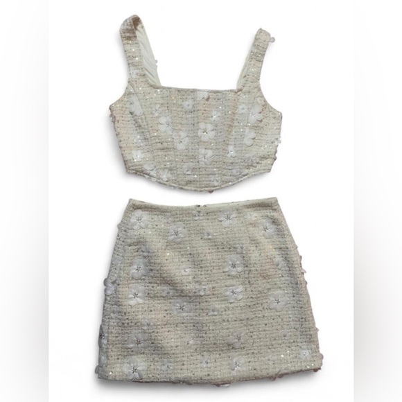 Altar'd State Regina 3D Floral Tweed Two-Piece Set size small - Picture 2 of 5